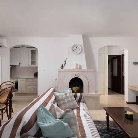 Heritage House Dvor Сутиван Екстериор снимка
