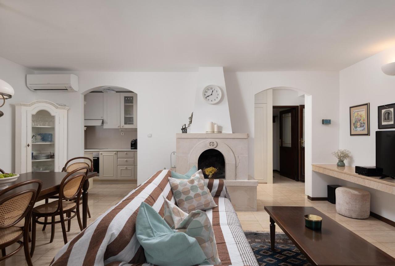 Heritage House Dvor Сутиван Екстериор снимка