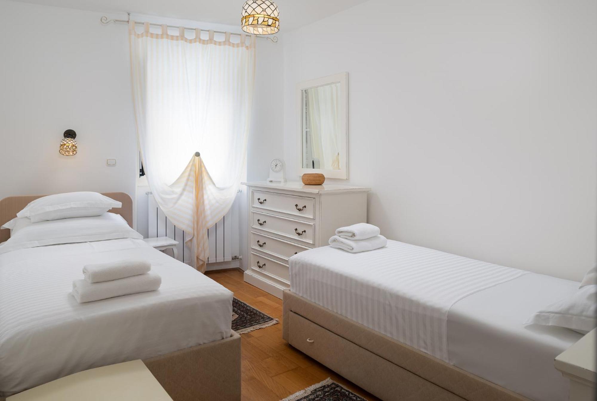 Heritage House Dvor Сутиван Екстериор снимка